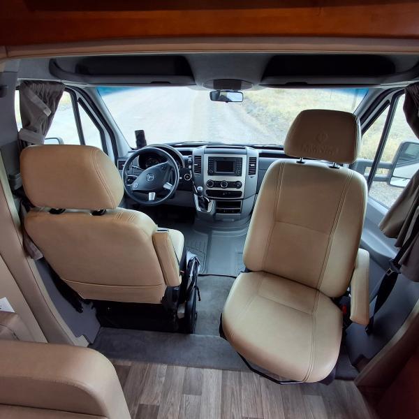 Leisure Travel U24MB  2015