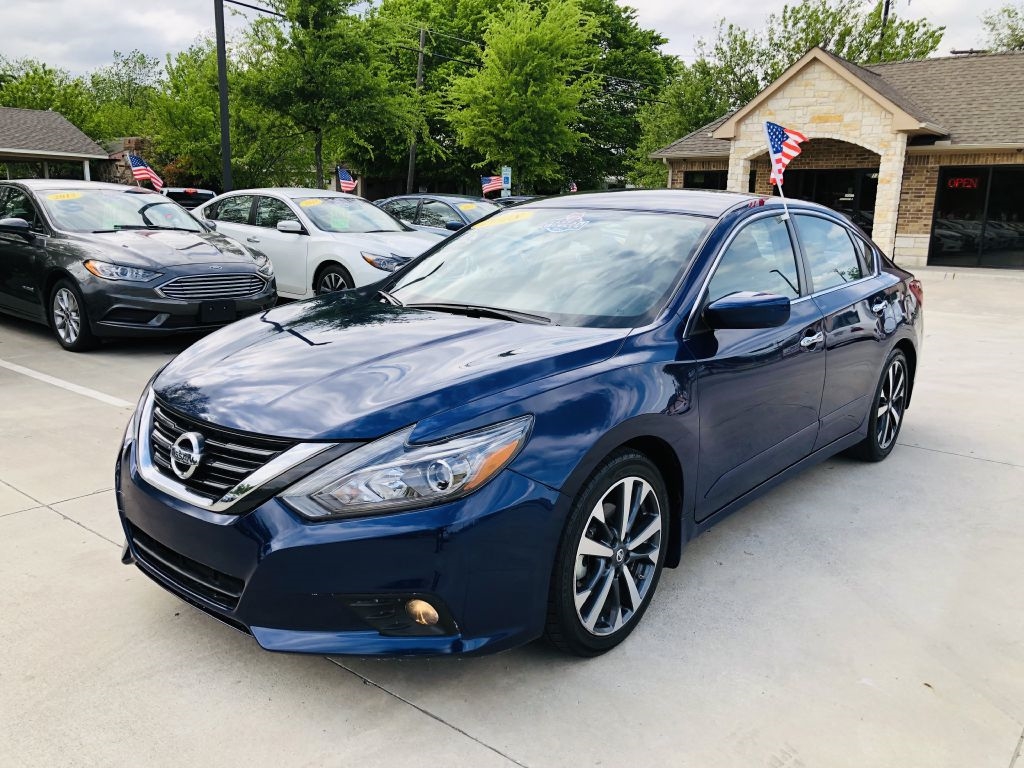 Used 2018 Nissan Altima 2.5 SR for Sale in McKinney TX 75069 Tovi Motors