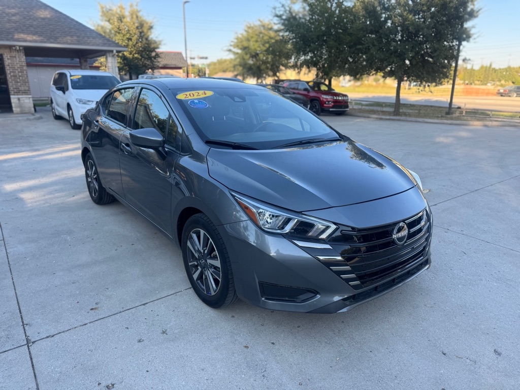 Nissan Versa SV 2024