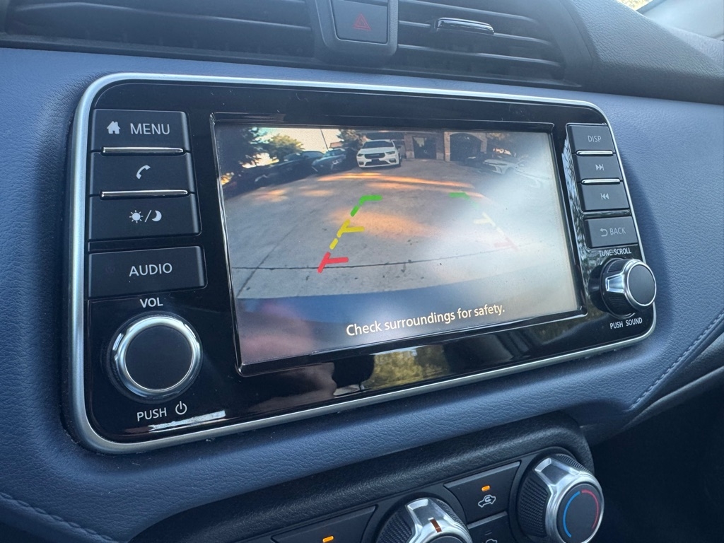 Nissan Versa SV 2024