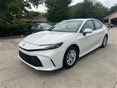 2025 Toyota Camry Hybrid 