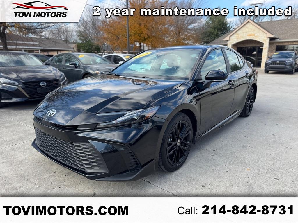 2025 Toyota Camry Hybrid XLE