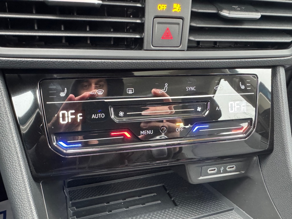 Volkswagen Jetta SE 2025