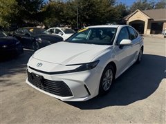 2025 Toyota Camry Hybrid 