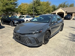 2025 Toyota Camry Hybrid 