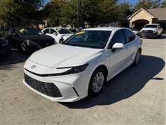 2025 Toyota Camry Hybrid 