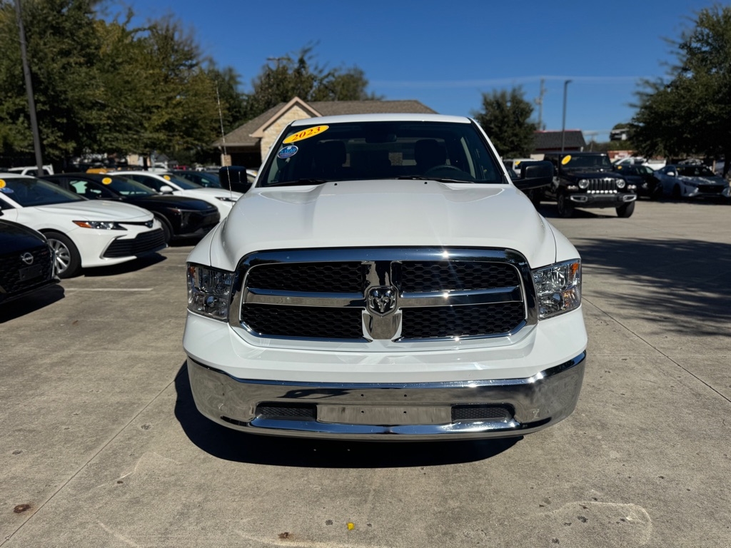 RAM 1500 Classic Tradesman Quad Cab 2WD 2023 RAM 1500 Classic Tradesman Quad Cab 2WD 2023