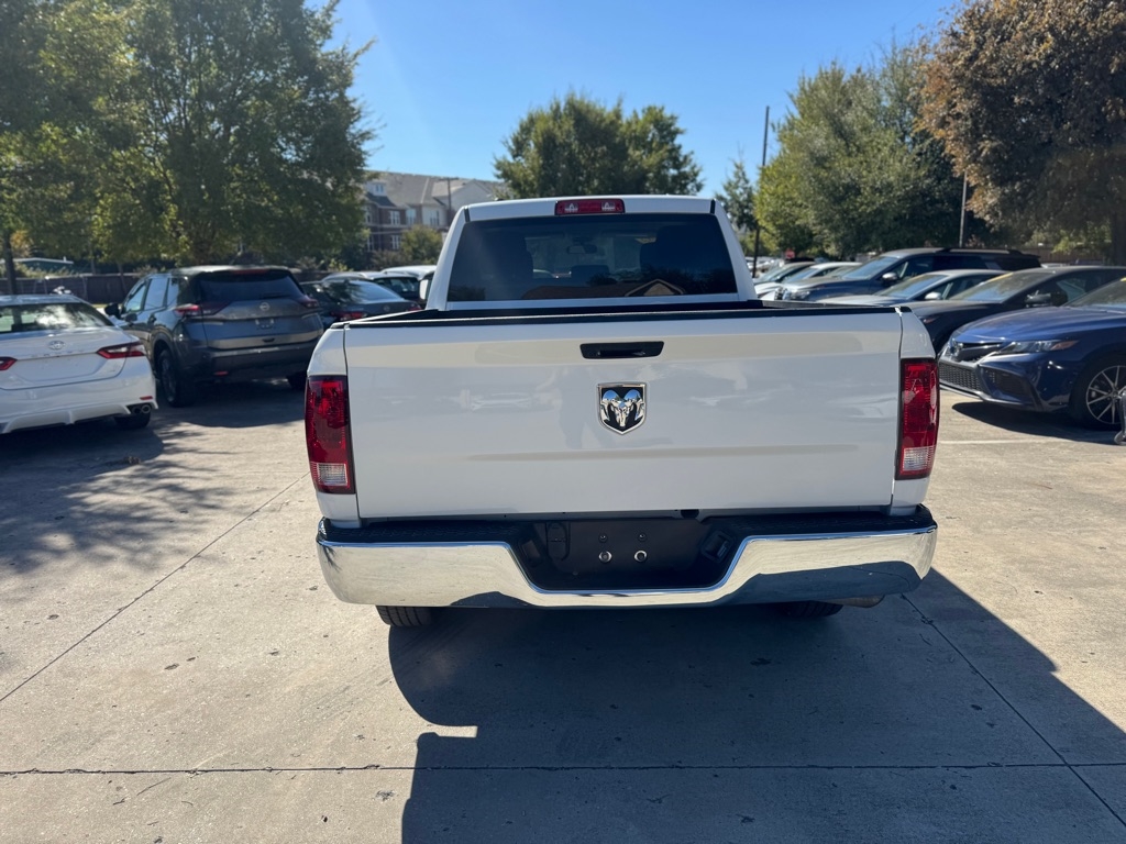 RAM 1500 Classic Tradesman Quad Cab 2WD 2023 RAM 1500 Classic Tradesman Quad Cab 2WD 2023