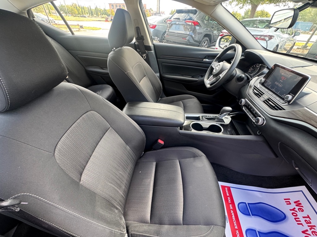 Nissan Altima 2.5 SV 2024