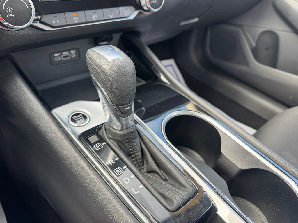 Nissan Altima 2.5 SV 2024