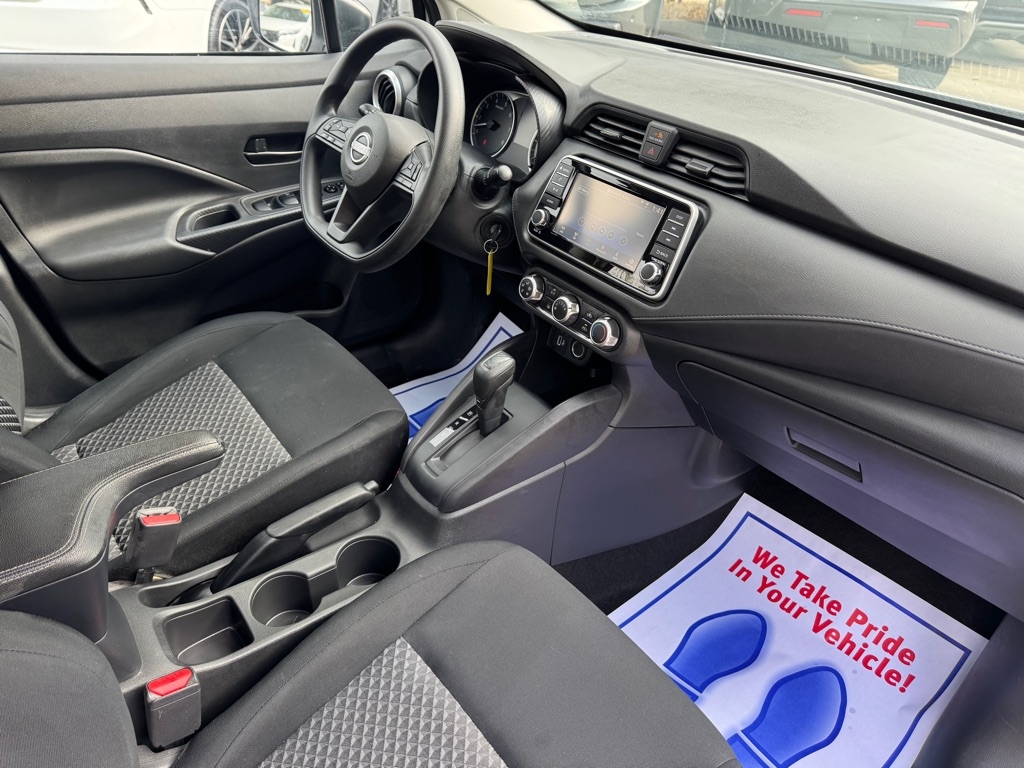 Nissan Versa S CVT 2023 Nissan Versa S CVT 2023