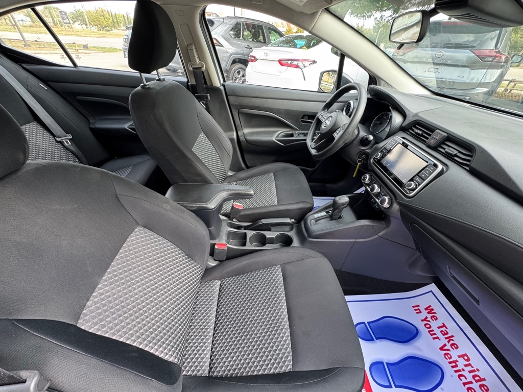 Nissan Versa S CVT 2023 Nissan Versa S CVT 2023