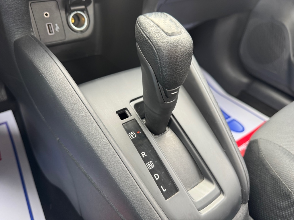 Nissan Versa S CVT 2023 Nissan Versa S CVT 2023