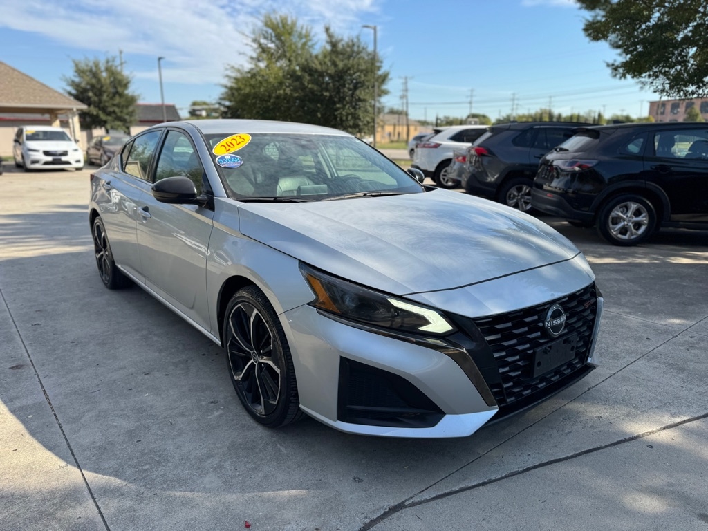 Nissan Altima 2.5 SR 2023