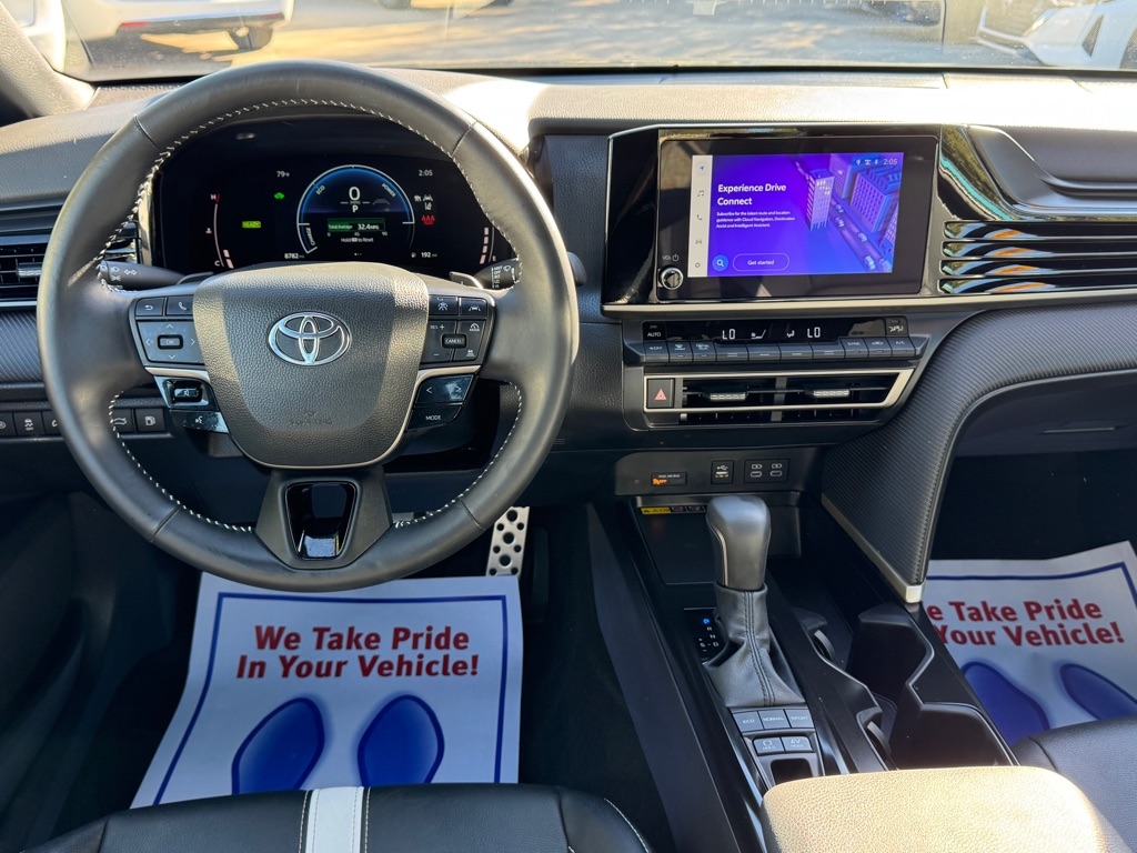 Toyota Camry Hybrid XLE 2025 Toyota Camry Hybrid XLE 2025