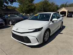 2025 Toyota Camry Hybrid 