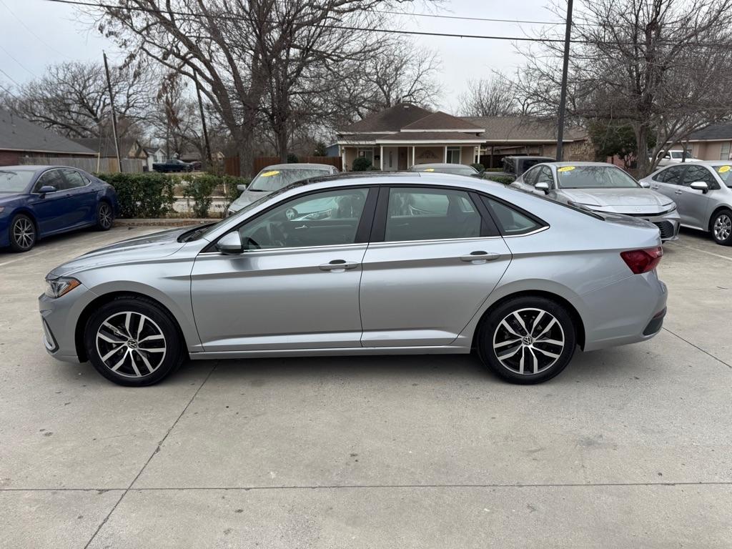 Volkswagen Jetta SE 2025