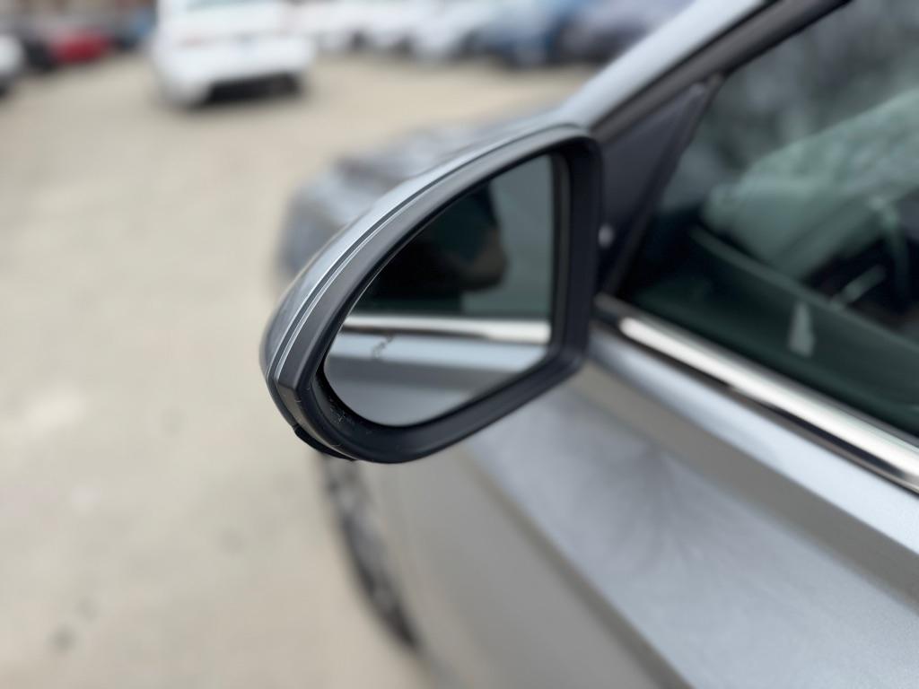 Volkswagen Jetta SE 2025