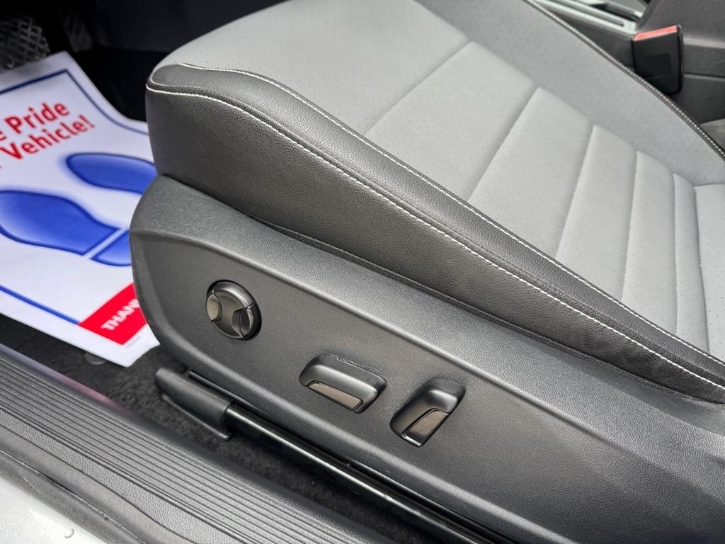 Volkswagen Jetta SE 2025