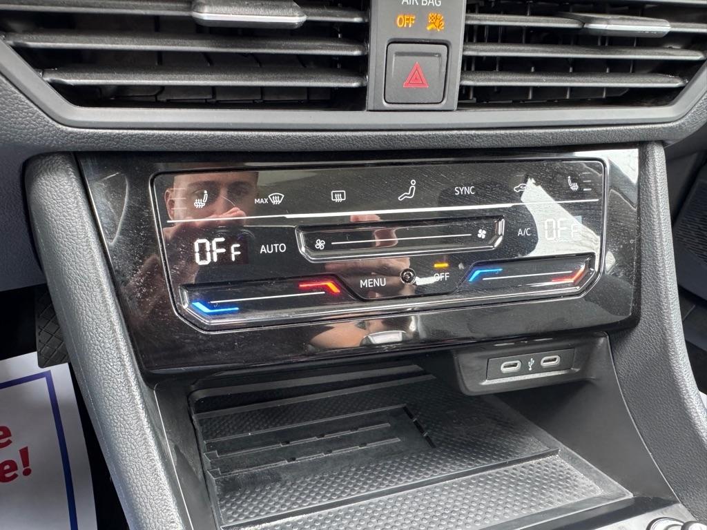 Volkswagen Jetta SE 2025