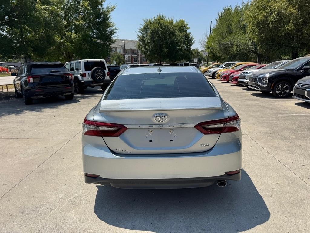 Toyota Camry XLE 2024