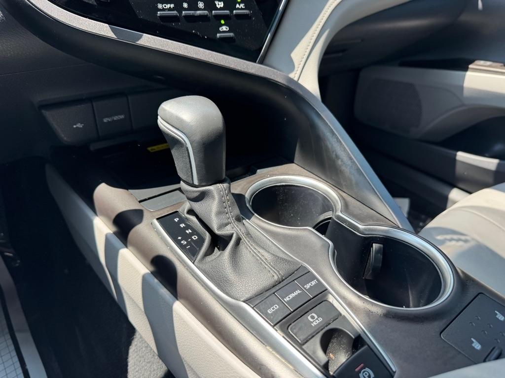 Toyota Camry XLE 2024
