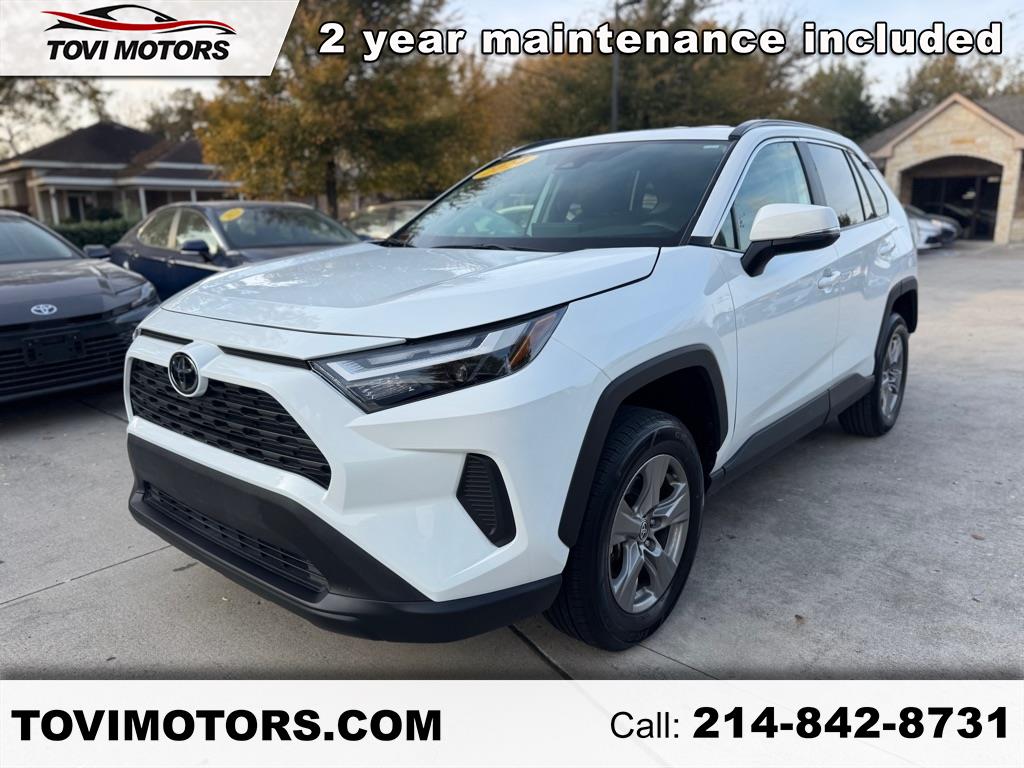 Toyota RAV4 XLE AWD 2024