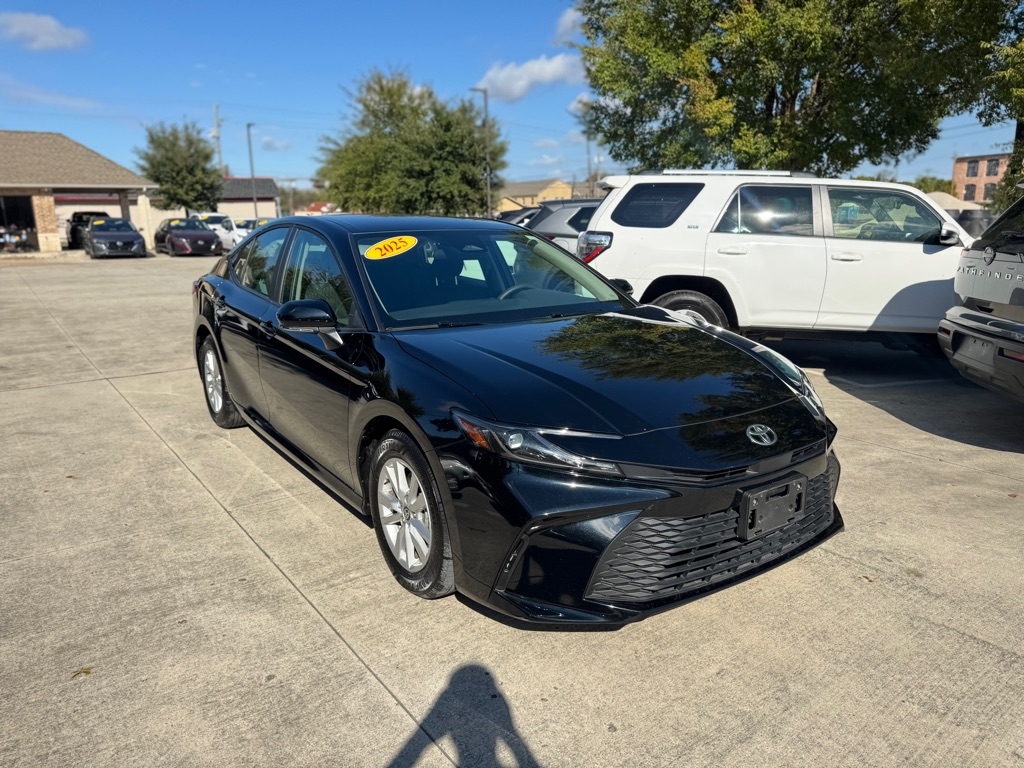 Toyota Camry Hybrid XLE 2025 Toyota Camry Hybrid XLE 2025