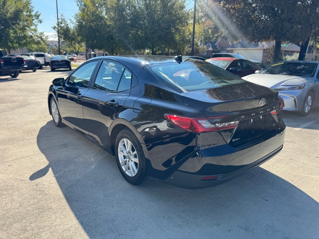 Toyota Camry Hybrid XLE 2025 Toyota Camry Hybrid XLE 2025