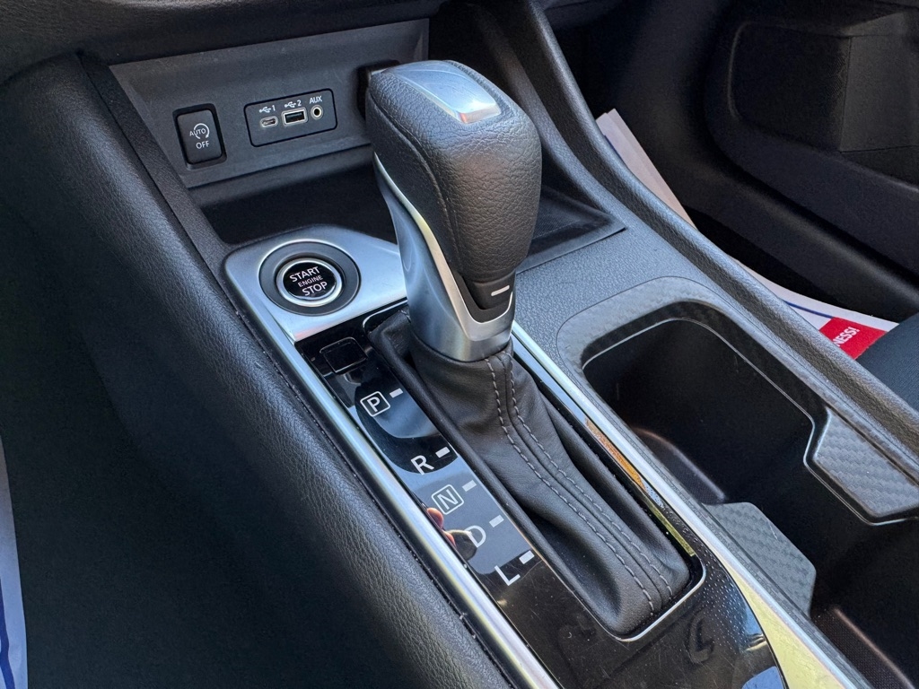 Nissan Sentra SV 2024 Nissan Sentra SV 2024