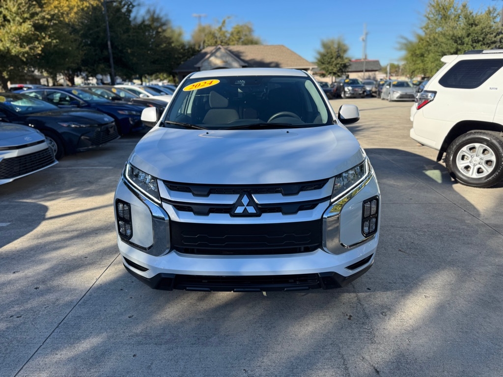 Mitsubishi Outlander Sport 2.0 ES 4WD 2024 Mitsubishi Outlander Sport 2.0 ES 4WD 2024