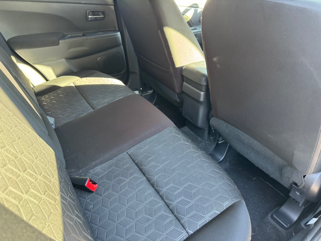 Mitsubishi Outlander Sport 2.0 ES 4WD 2024 Mitsubishi Outlander Sport 2.0 ES 4WD 2024