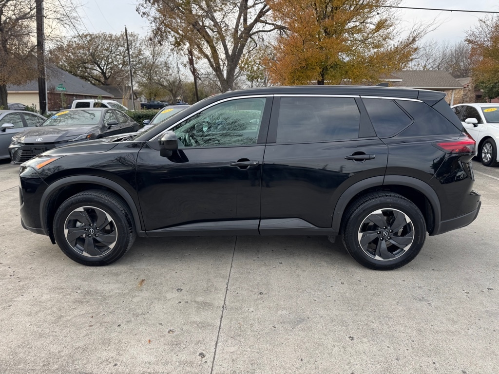 Nissan Rogue SV 2024