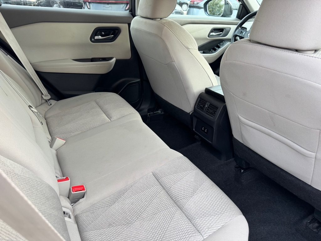 Nissan Rogue SV 2024