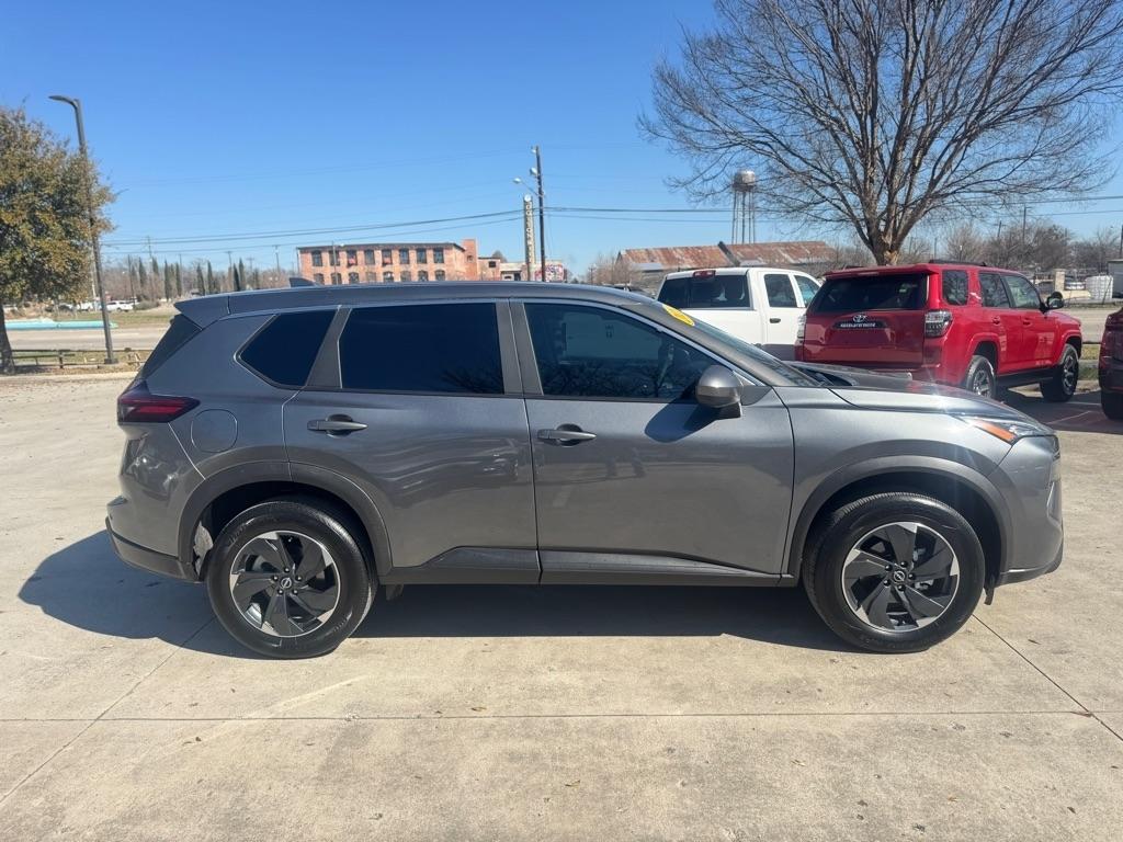 Nissan Rogue SV AWD 2025