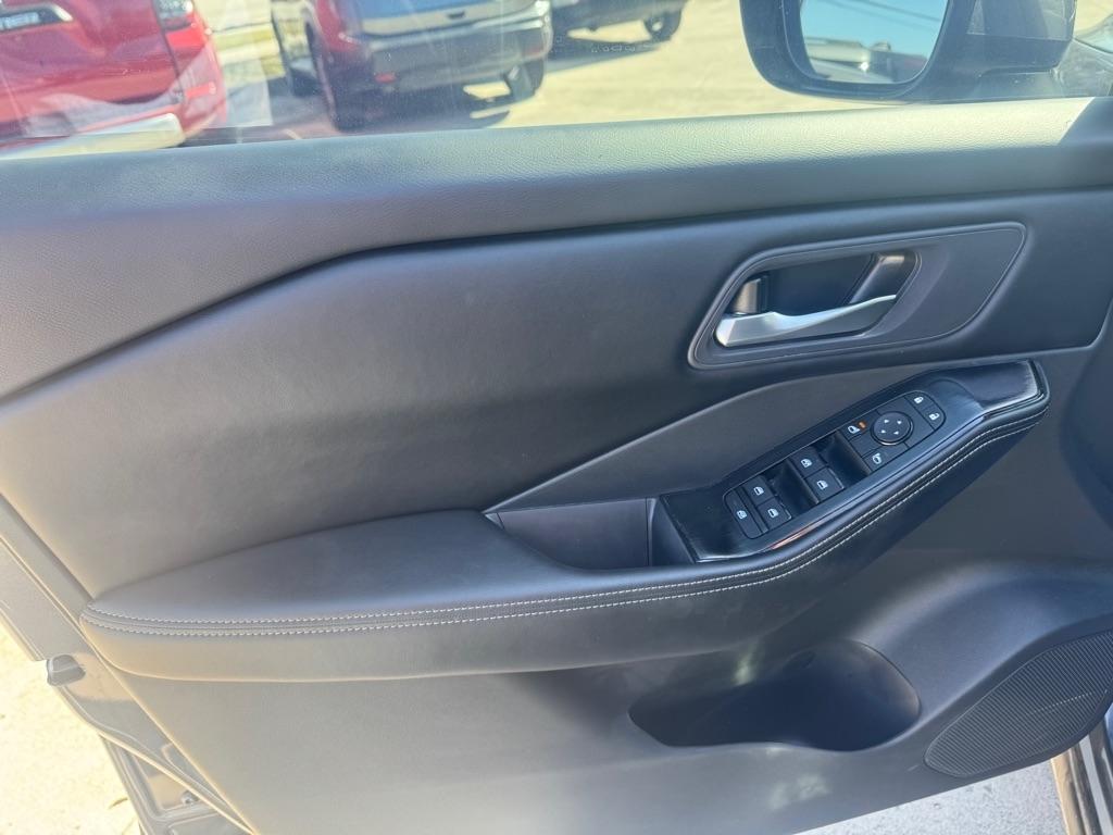 Nissan Rogue SV AWD 2025