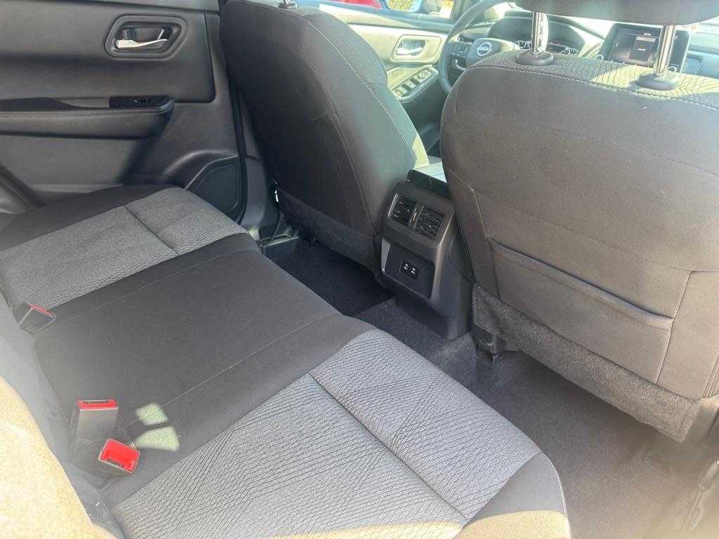 Nissan Rogue SV AWD 2025