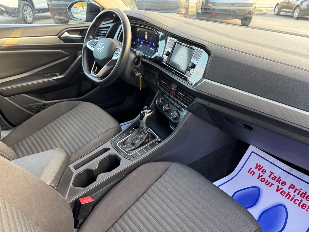 Volkswagen Jetta S 2024