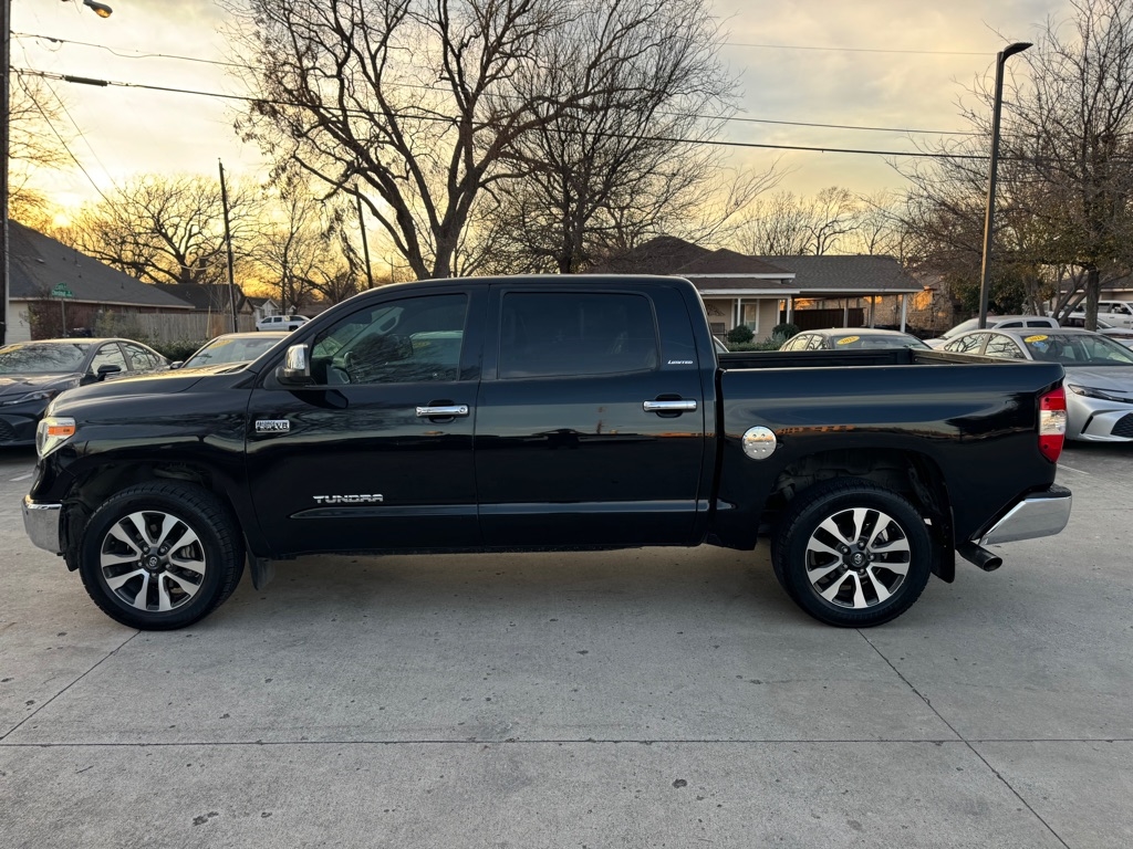 Toyota Tundra Limited 5.7L CrewMax 2WD 2018