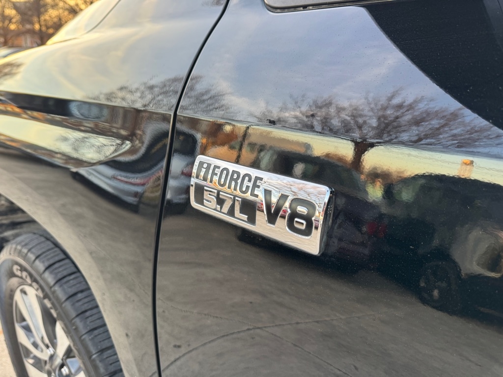 Toyota Tundra Limited 5.7L CrewMax 2WD 2018