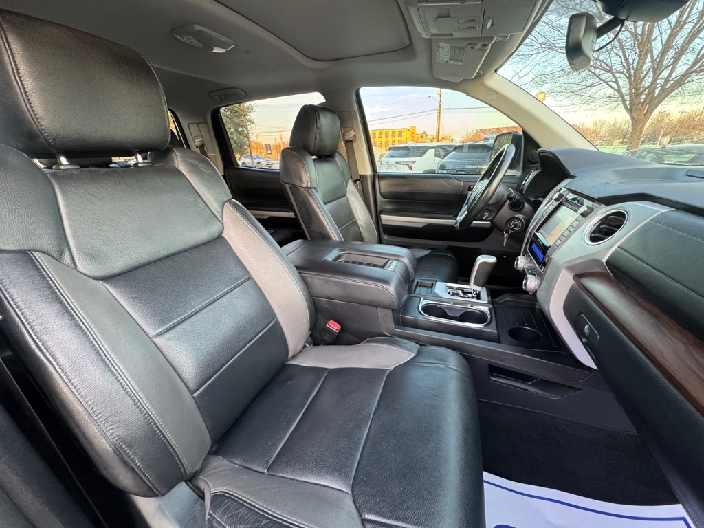 Toyota Tundra Limited 5.7L CrewMax 2WD 2018