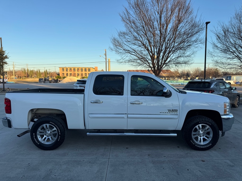 Chevrolet Silverado 1500 LT Crew Cab 2WD 2012