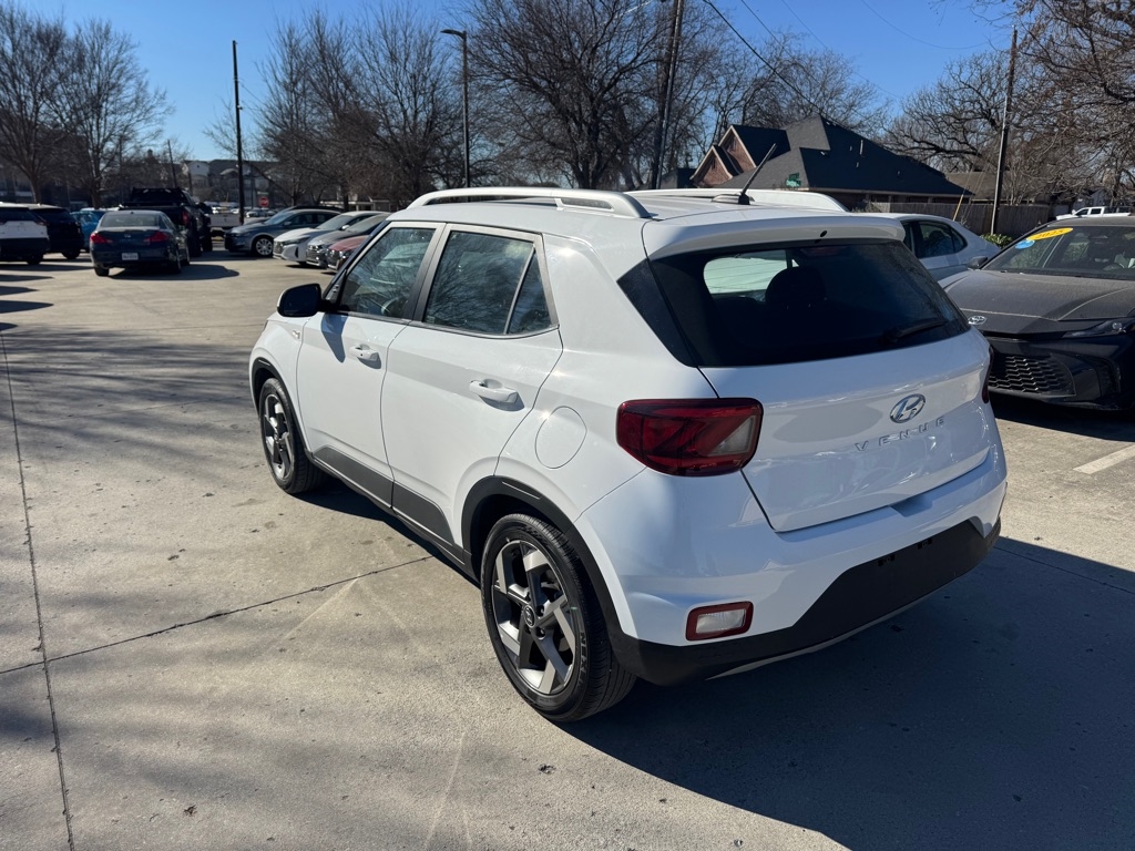 Hyundai Venue SEL 2025