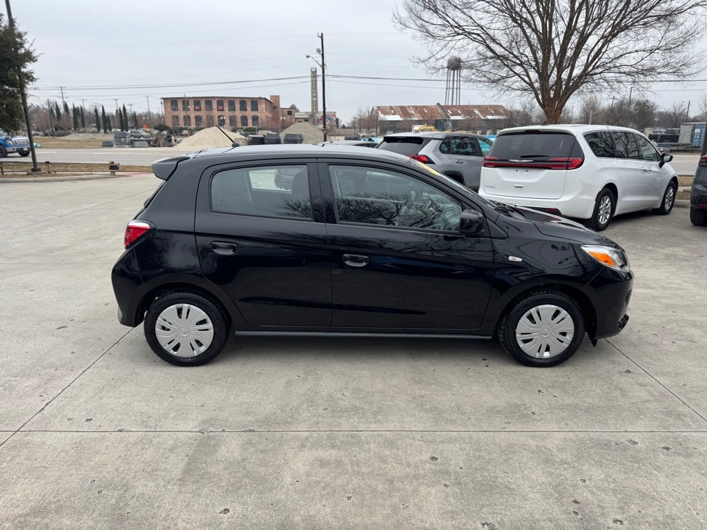 Mitsubishi Mirage ES 5M 2024