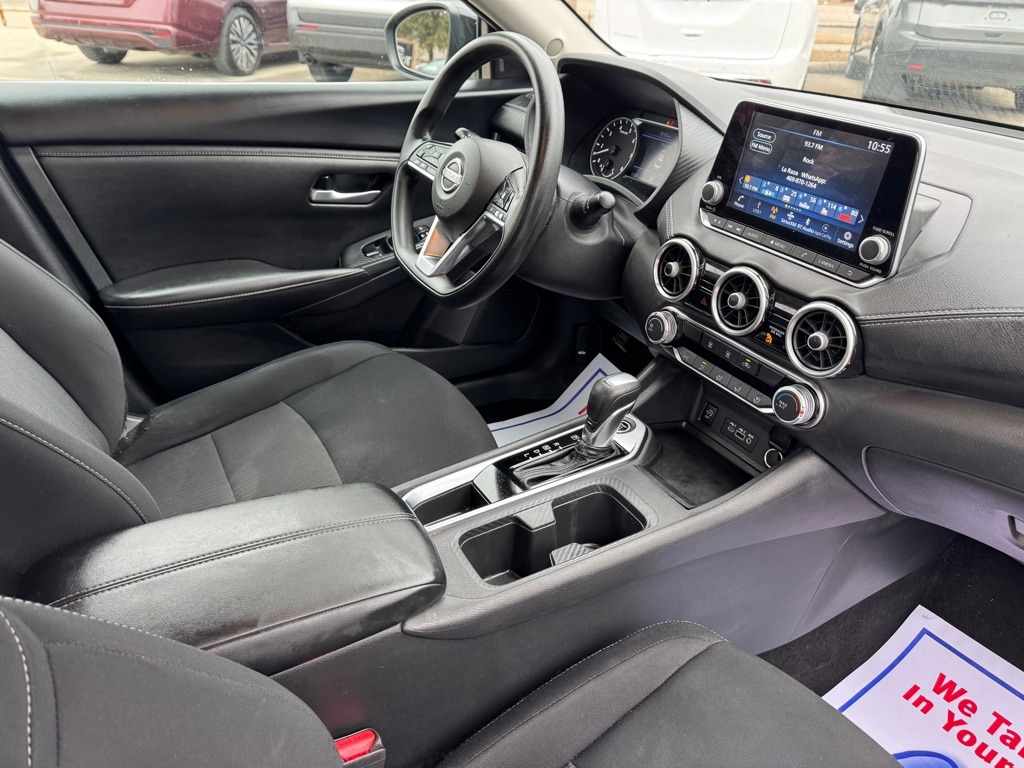 Nissan Sentra SV 2024