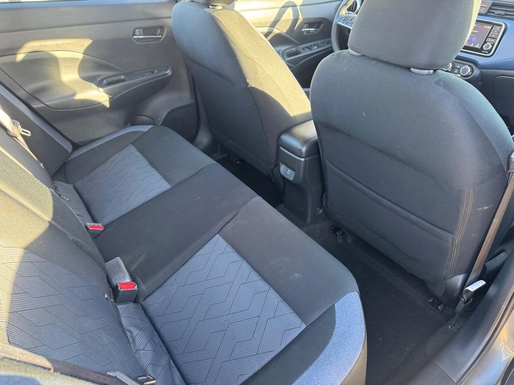 Nissan Versa SV 2025