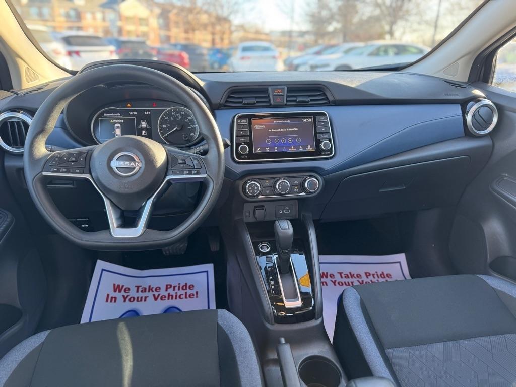 Nissan Versa SV 2025