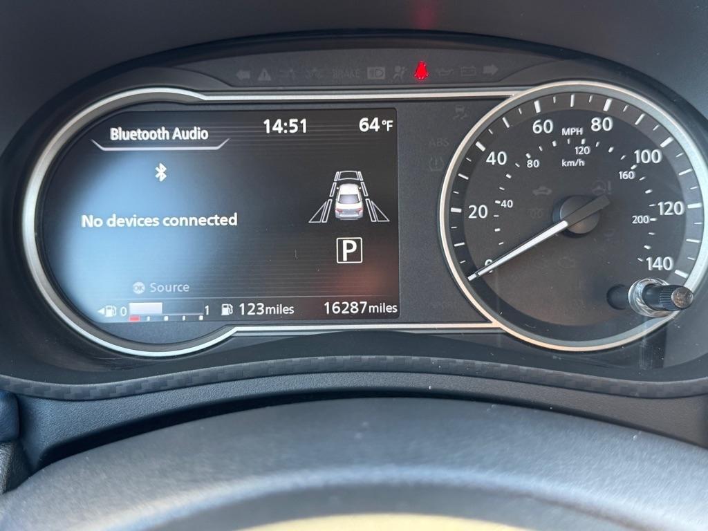 Nissan Versa SV 2025