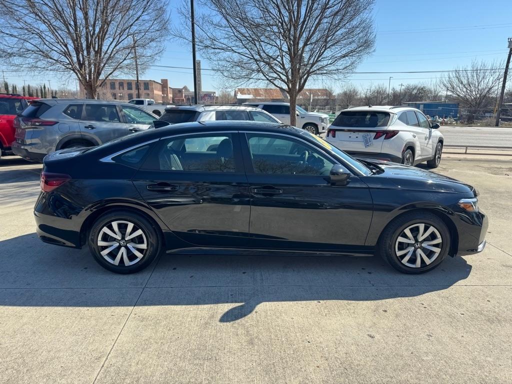 Honda Civic LX Sedan CVT 2025