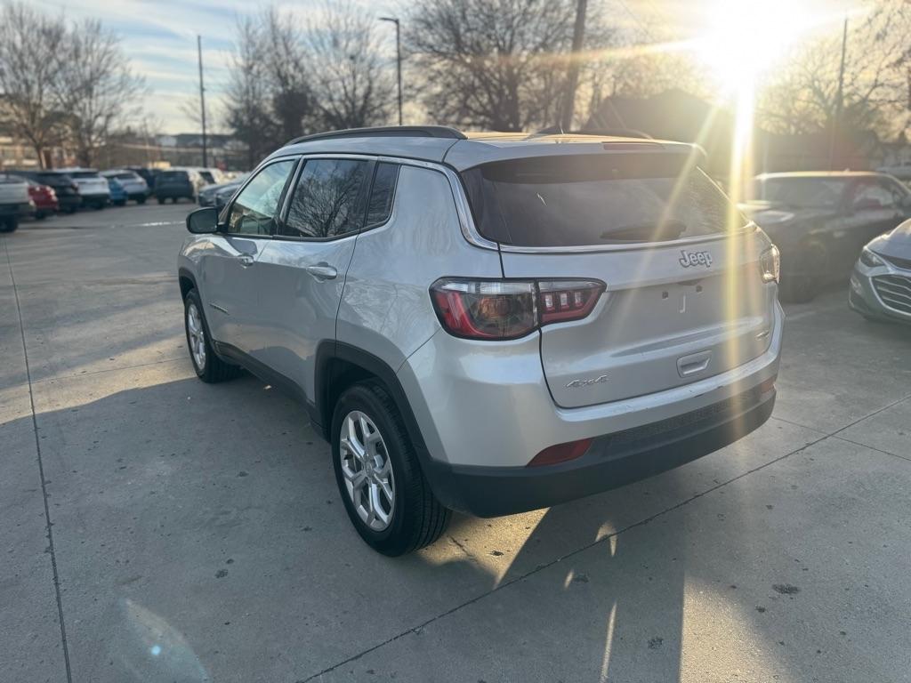Jeep Compass Latitude 2024